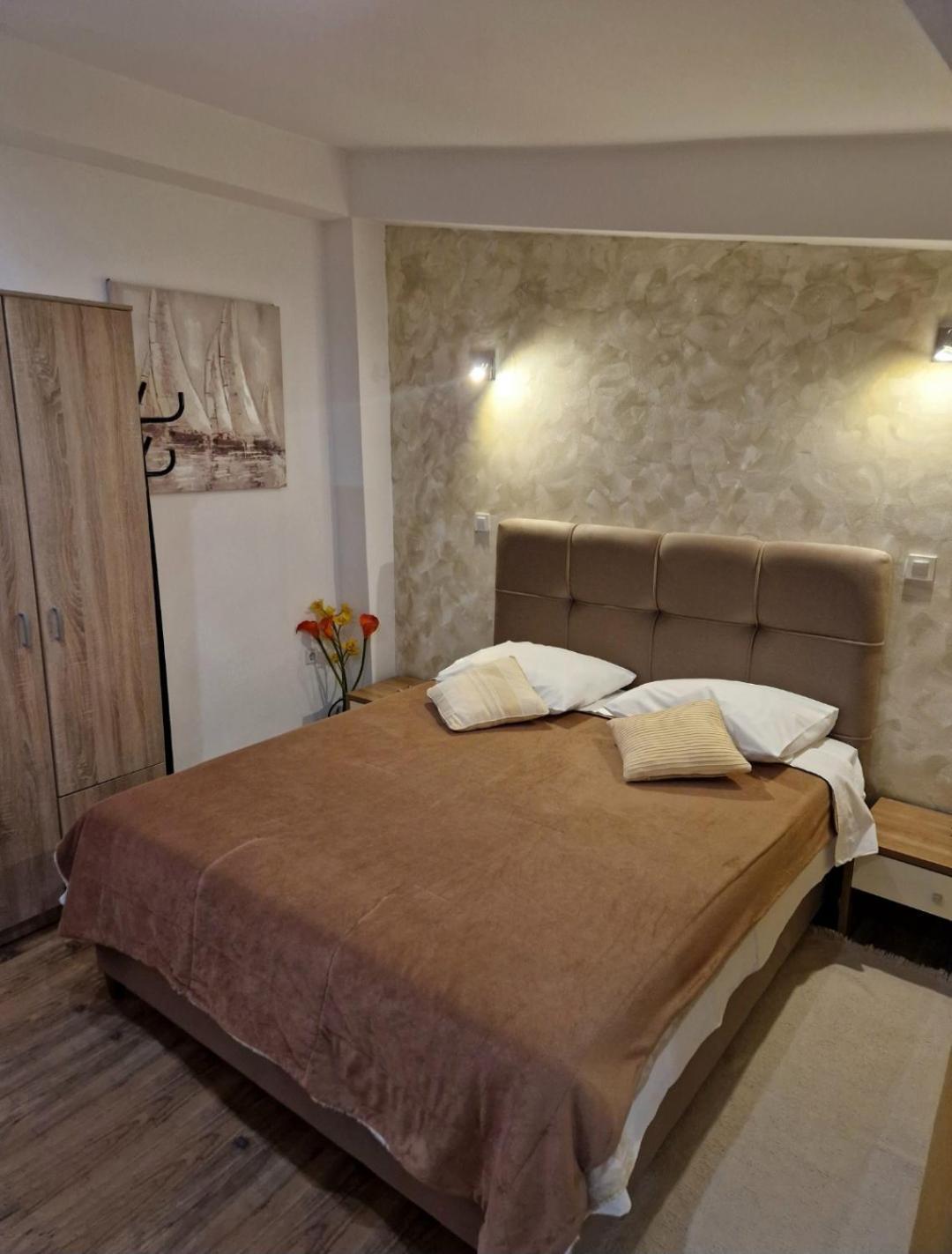 The Garden Rooms & Suites Σπλιτ Εξωτερικό φωτογραφία