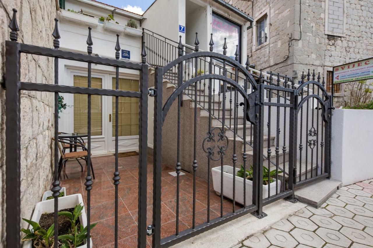 The Garden Rooms & Suites Σπλιτ Εξωτερικό φωτογραφία